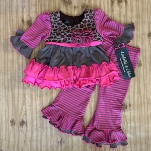 NWT Isobella & Chloe Leopard Ruffle outfit